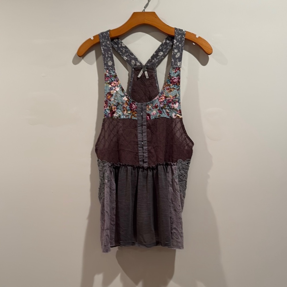 Chic Floral Patchwork Blouse